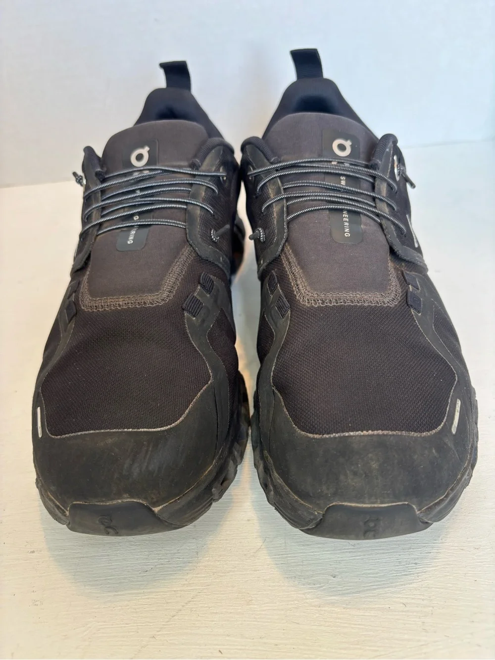 On Cloud Men's Cloud 6 Waterproof Shoes size US 7.5